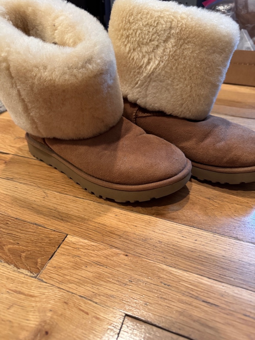UGG Cozy Suede Shearling Cuff Boots - Chestnut/Shearling size 8 great condition